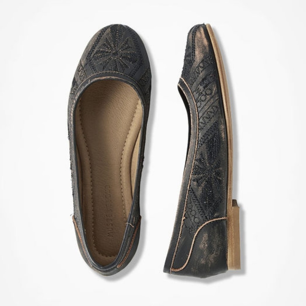 Musse & Cloud Kendal Flat, Black 8M